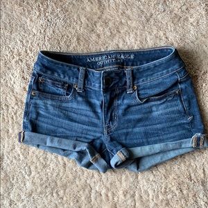 American Eagle Low Rise, Super Stretch Jean Shorts